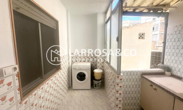 Вторичный рынок - Квартира - Торревьеха - Estacion de autobuses