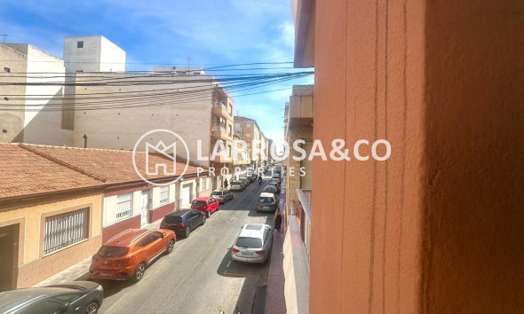 Вторичный рынок - Квартира - Торревьеха - Estacion de autobuses