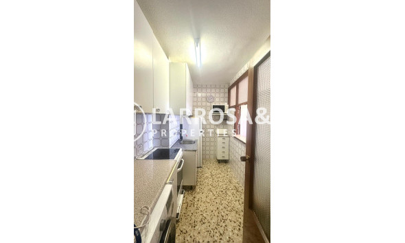 Resale - Apartment - Torrevieja - Punta Prima