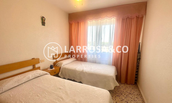 Resale - Apartment - Torrevieja - Punta Prima
