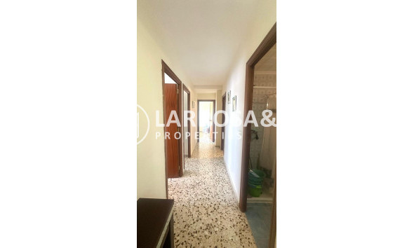 Resale - Apartment - Torrevieja - Punta Prima