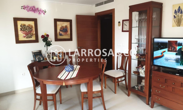 Resale - Apartment - Torrevieja - Las Piscinas Naturales