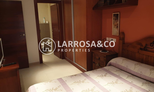 Resale - Apartment - Torrevieja - Las Piscinas Naturales