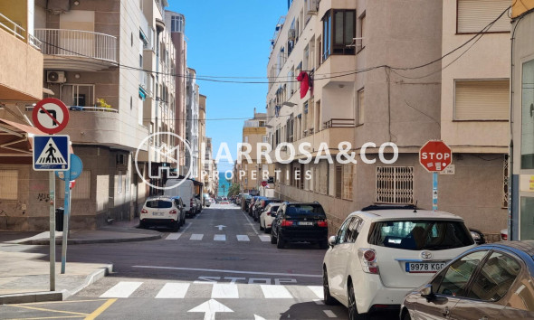 Resale - Apartment - Torrevieja - Habaneras
