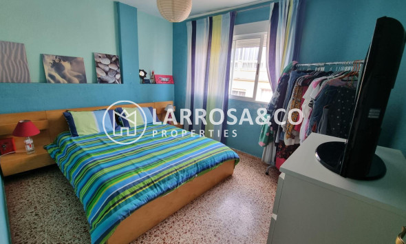 Resale - Apartment - Torrevieja - Habaneras