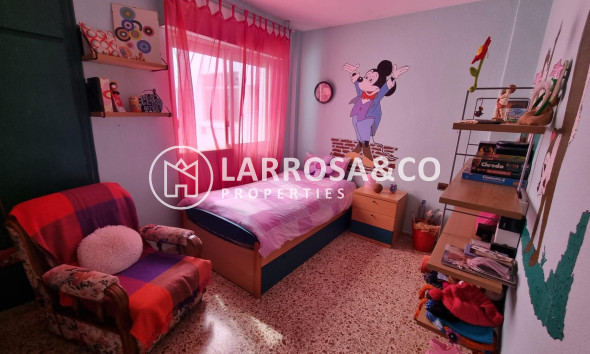 Resale - Apartment - Torrevieja - Habaneras