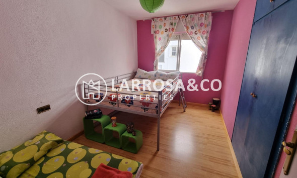 Resale - Apartment - Torrevieja - Habaneras