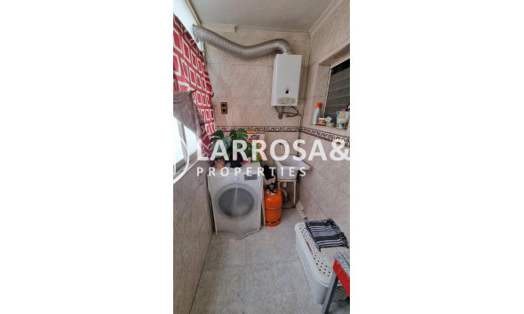 Resale - Apartment - Torrevieja - Habaneras