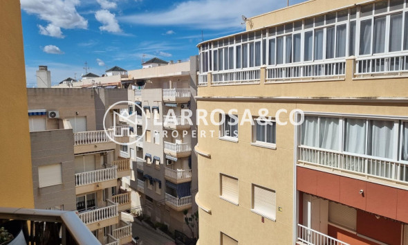 Resale - Apartment - Torrevieja - Habaneras
