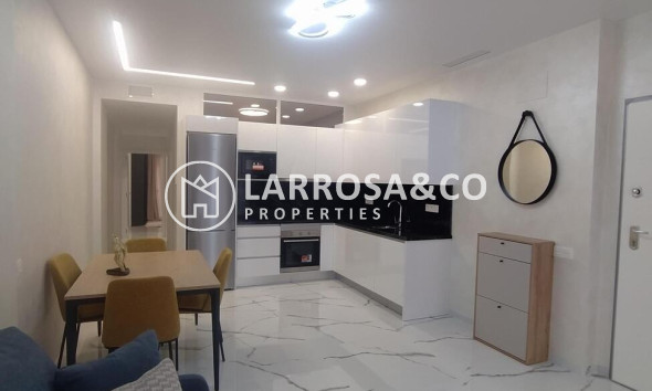 Reventa - Apartamento - Torrevieja - Playa del cura