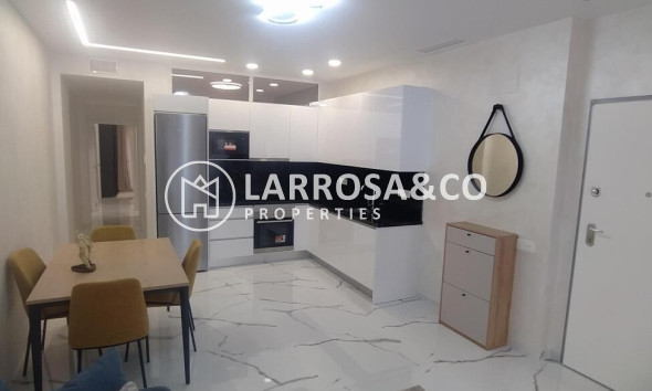 Reventa - Apartamento - Torrevieja - Playa del cura