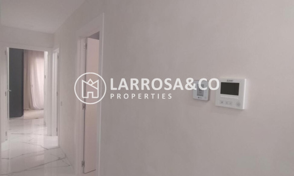 Reventa - Apartamento - Torrevieja - Playa del cura