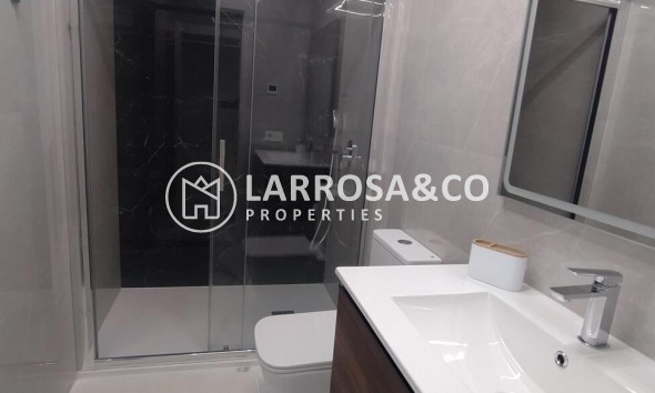 Reventa - Apartamento - Torrevieja - Playa del cura