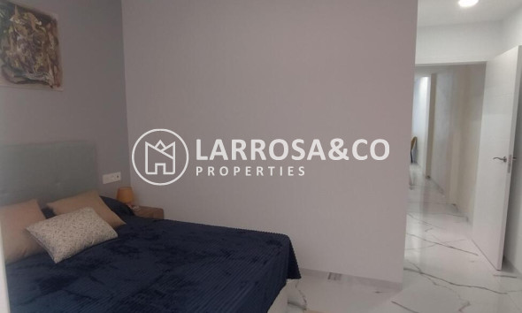 Reventa - Apartamento - Torrevieja - Playa del cura