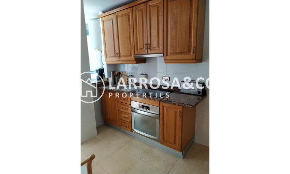Resale - Apartment - Torrevieja - Playa de los Naufragos