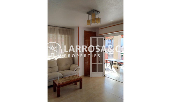 Resale - Apartment - Torrevieja - Playa de los Naufragos