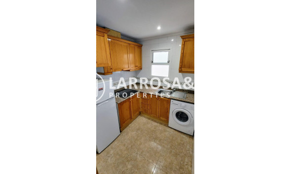 Resale - Apartment - Torrevieja - Los Locos Beach
