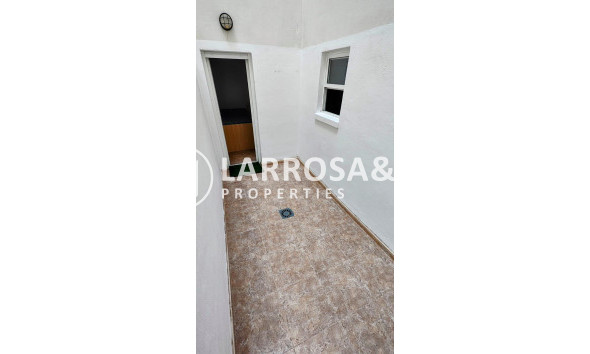 Resale - Apartment - Torrevieja - Los Locos Beach