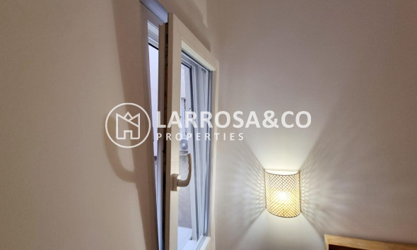 Вторичный рынок - Квартира - Торревьеха - torrevieja