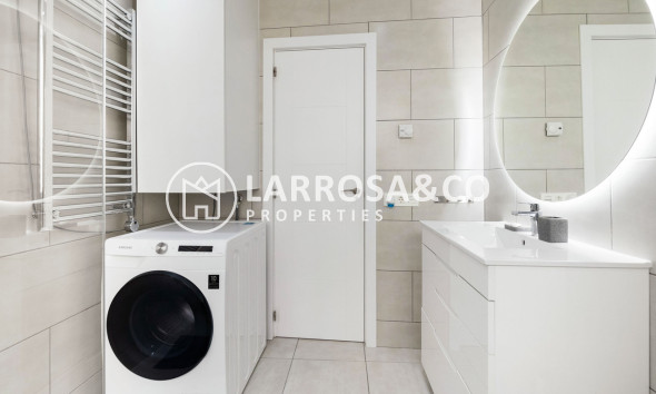 Reventa - Apartamento - Torrevieja - Playa del cura