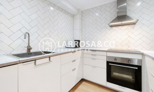 Reventa - Apartamento - Torrevieja - Playa del cura