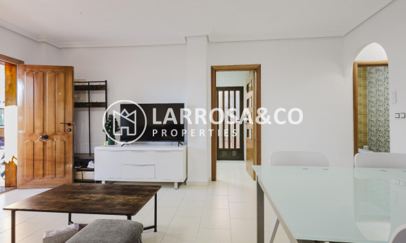 Resale - Detached House/Villa - Torrevieja - Aguas Nuevas