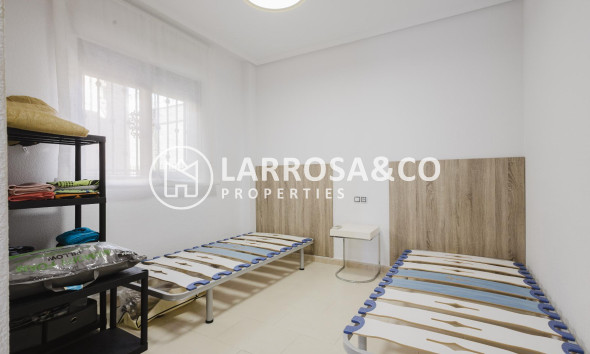 Resale - Detached House/Villa - Torrevieja - Aguas Nuevas