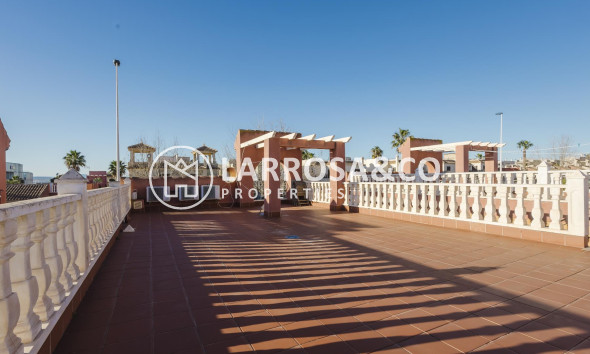 Resale - Detached House/Villa - Torrevieja - Aguas Nuevas