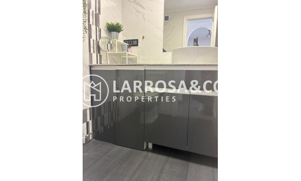 Reventa - Apartamento - Torrevieja - Centro