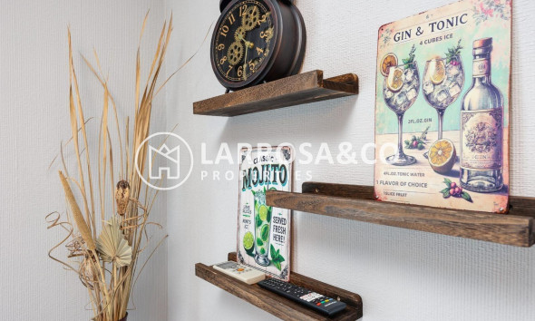 Resale - Apartment - Torrevieja - Estacion de autobuses