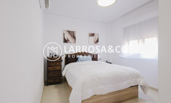 Resale - Detached House/Villa - Torrevieja - Costa Blanca