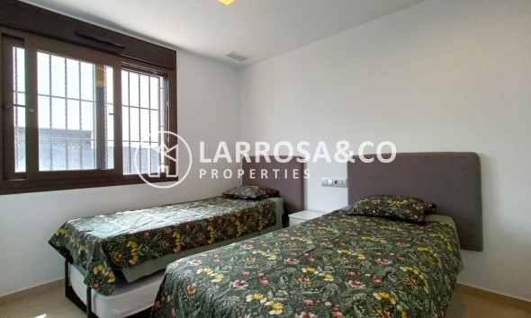 Resale - Detached House/Villa - Vistabella Golf Entre Naranjos - Inland