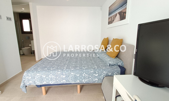 Resale - Detached House/Villa - Vistabella Golf Entre Naranjos - Inland