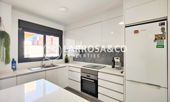 Resale - Apartment - Guardamar del Segura - Costa Blanca