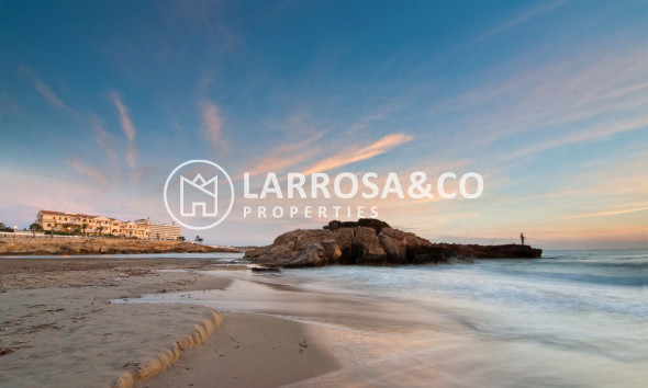 Resale - Penthouse  - Villamartín - Costa Blanca