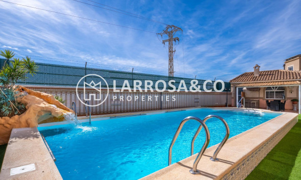 Herverkoop - Villa - Torrevieja - El chaparral