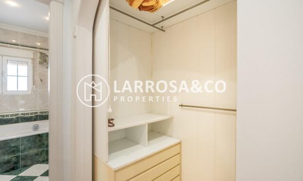 Herverkoop - Villa - Torrevieja - El chaparral