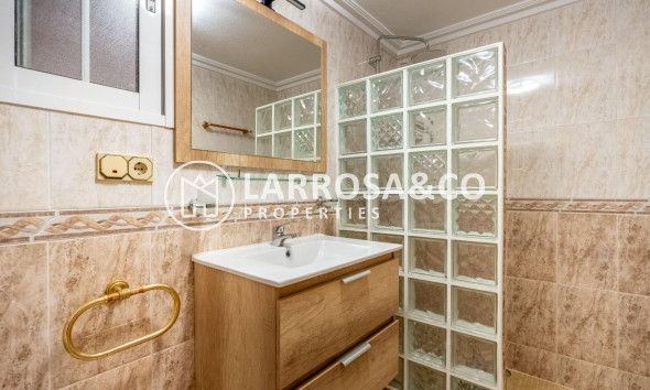 Herverkoop - Villa - Torrevieja - El chaparral