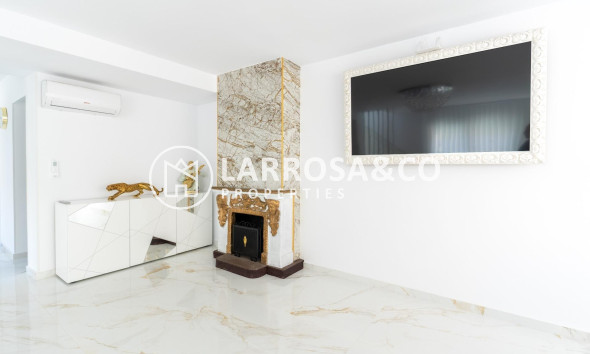 A Vendre - Semi-detached house - Torrevieja - Punta Prima