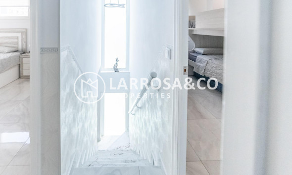 A Vendre - Semi-detached house - Torrevieja - Punta Prima