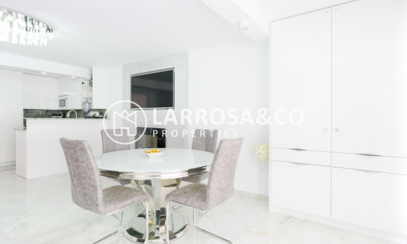 A Vendre - Semi-detached house - Torrevieja - Punta Prima