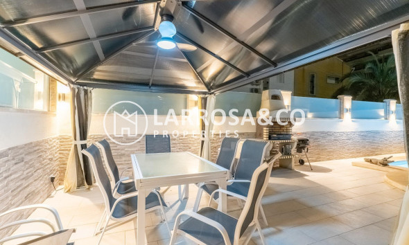 A Vendre - Semi-detached house - Torrevieja - Punta Prima