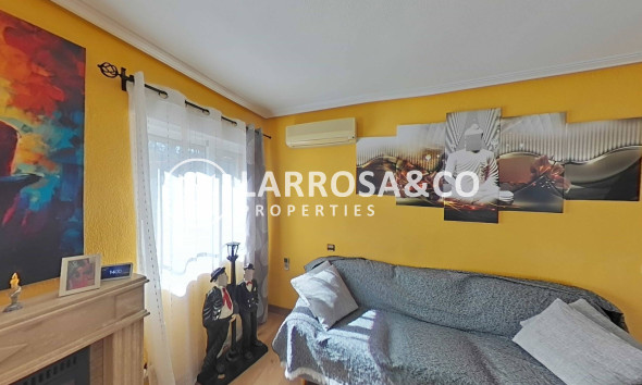 Herverkoop - Villa - Torrevieja - Los Balcones