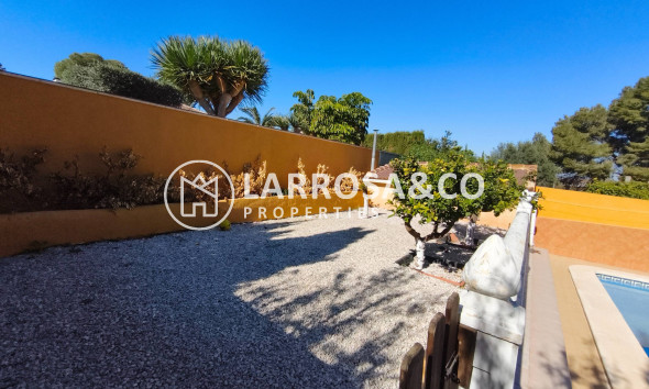 Herverkoop - Villa - Torrevieja - Los Balcones