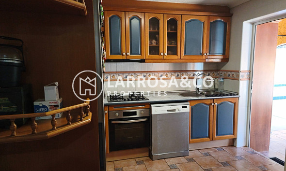 Herverkoop - Villa - Torrevieja - Los Balcones