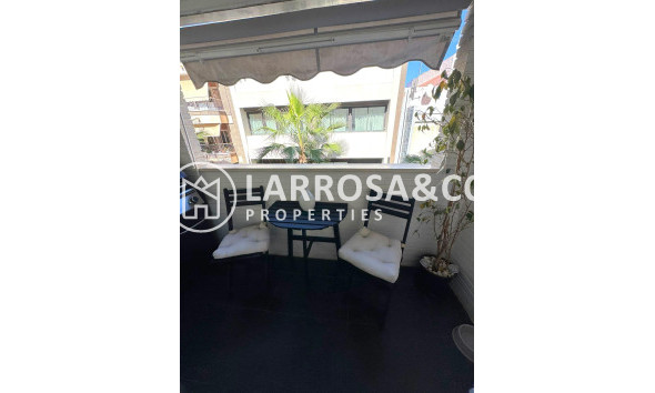 Resale - Apartment - Torrevieja - Centro