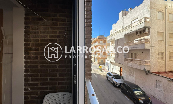 Resale - Apartment - Torrevieja - La Mata