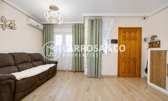 A Vendre - Semi-detached house - Torrevieja - Aguas Nuevas