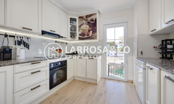 A Vendre - Semi-detached house - Torrevieja - Aguas Nuevas