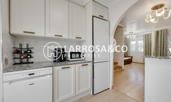 A Vendre - Semi-detached house - Torrevieja - Aguas Nuevas